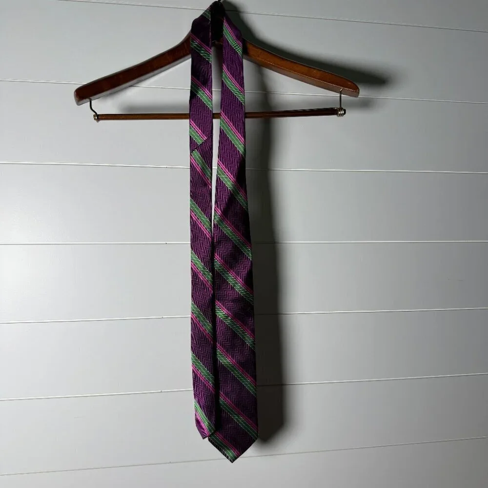 Brooks Brothers - 